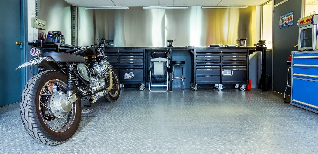How to Store a Motorcycle in a Garage