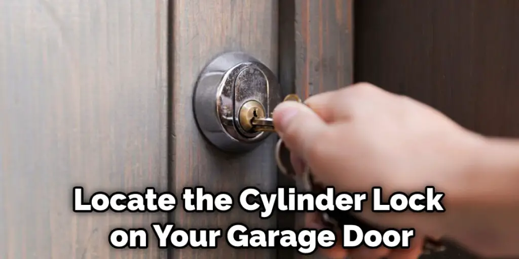 How to Manually Lock Garage Door From Outside in 5 Steps