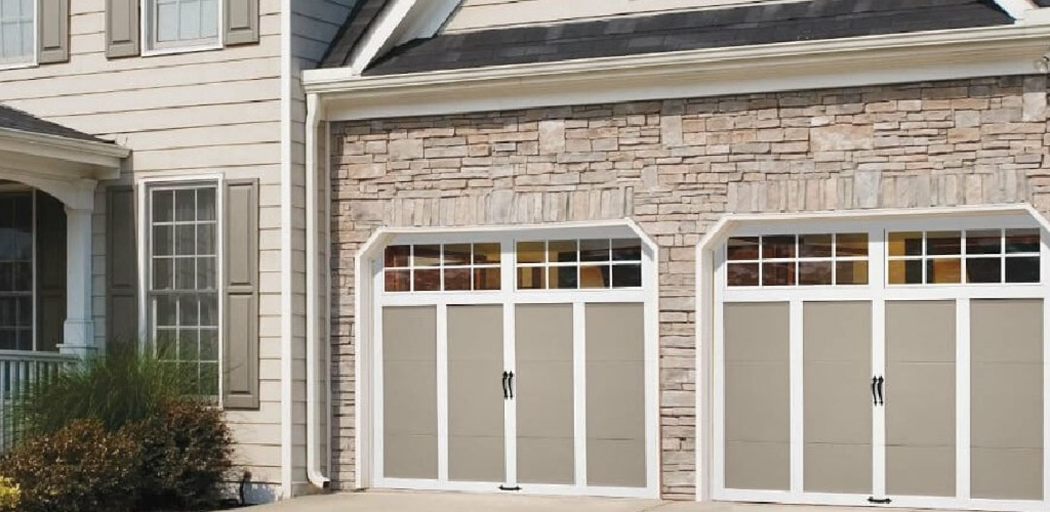 How to Manually Open Garage Door from Outside in 7 Steps