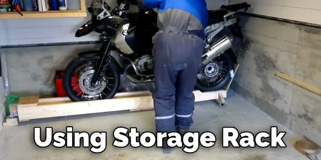 How to Store a Motorcycle in a Garage 10 Easy Steps (2023)
