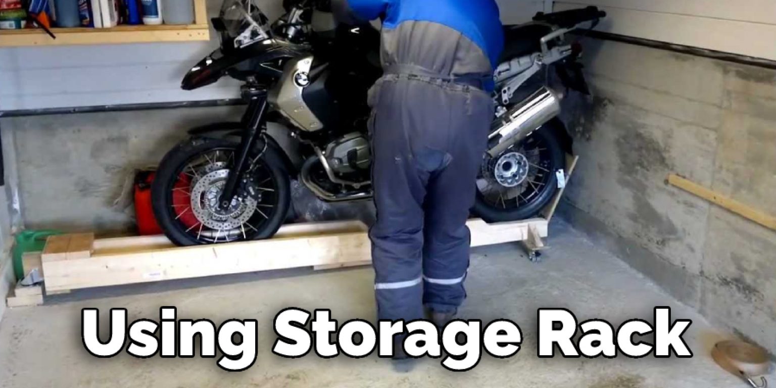 How to Store a Motorcycle in a Garage 10 Easy Steps (2023)