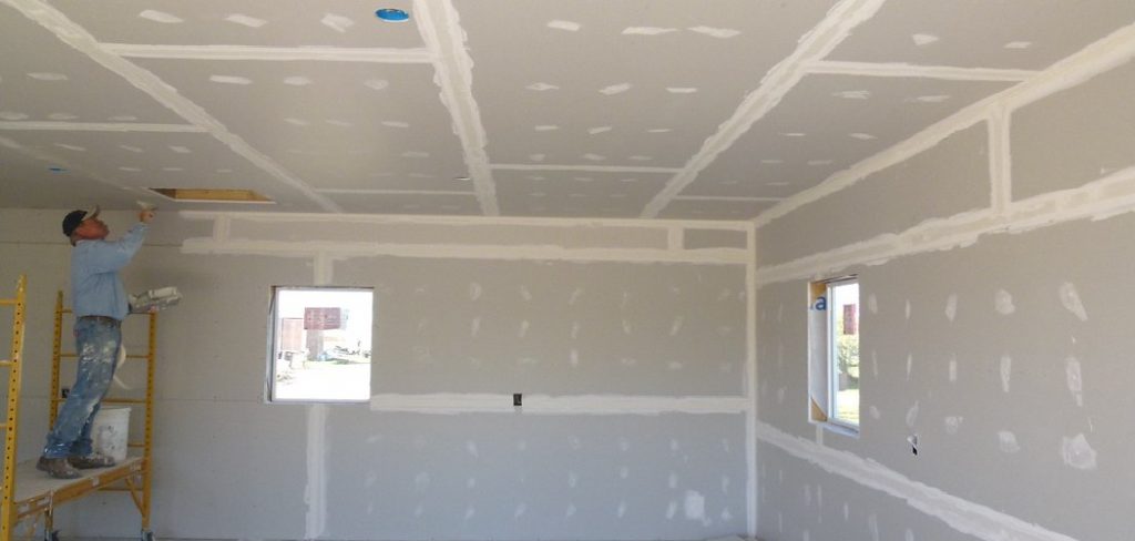 How to Sheetrock a Garag