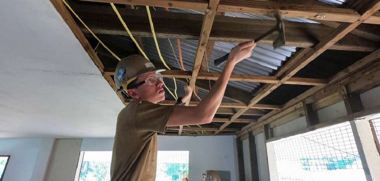 How to Hang Drywall in Garage
