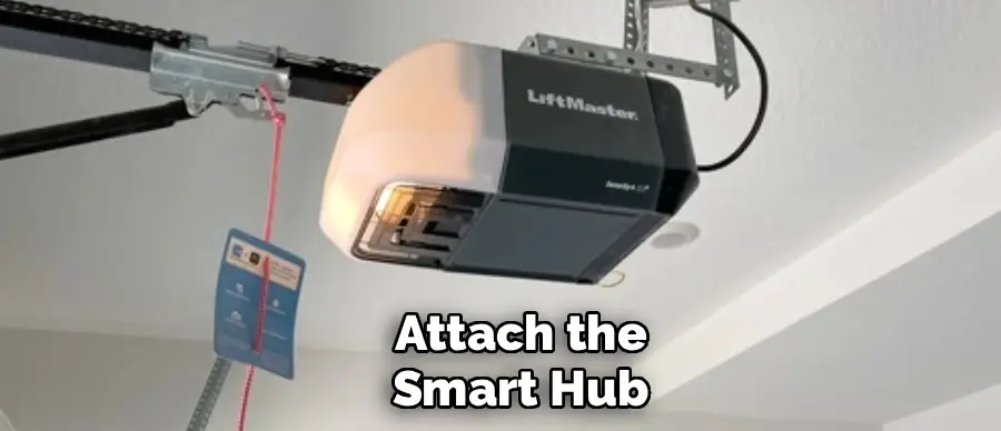Attach the
Smart Hub